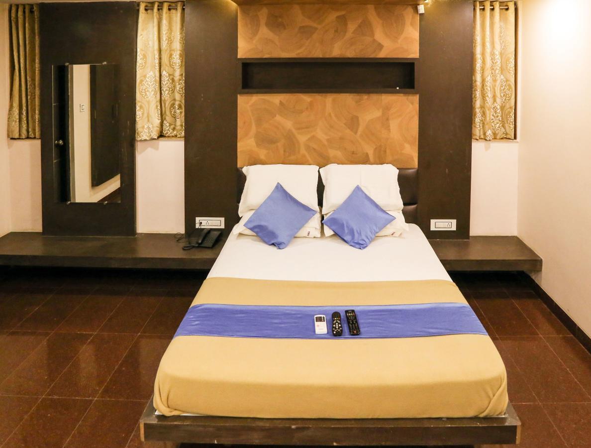 Hotel City Crown Kolhapur Εξωτερικό φωτογραφία
